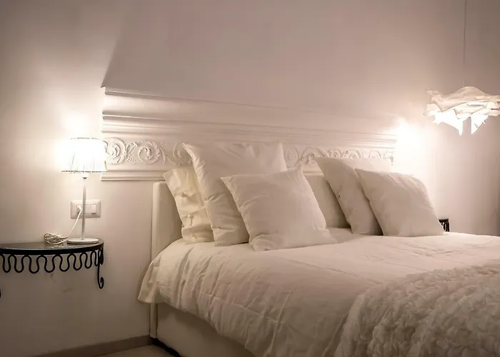 Palazzo Venusio Neapel