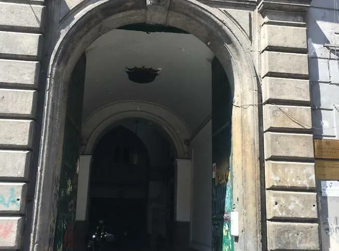Palazzo Venusio Neapel