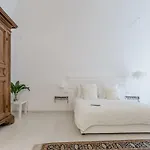 Palazzo Venusio 4* Napoli
